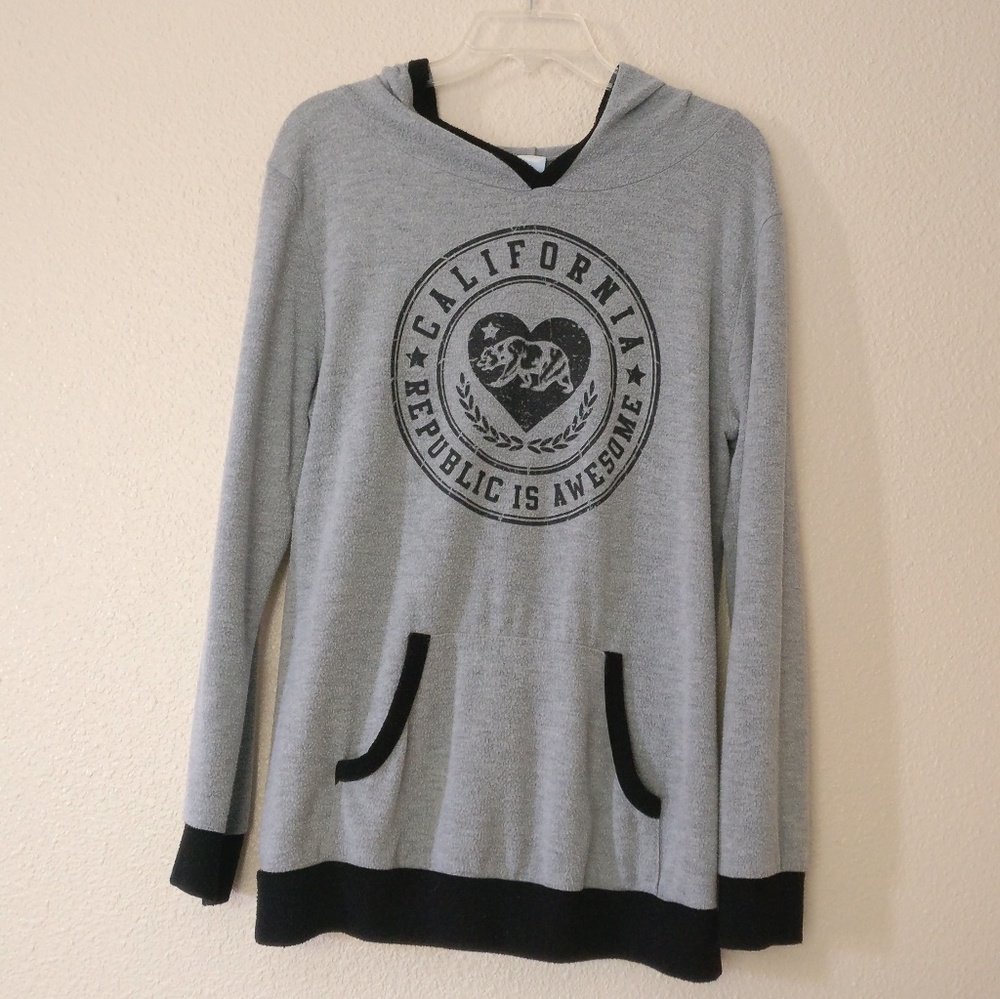 Hoodie/Sweater